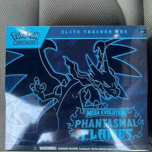 Pokemon Elite Trainer Box - Blue Phantasmal Flames